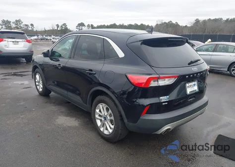 2021 Ford Escape Se z USA, uszkodzony, nr VIN 1FMCU0G65MUB18003